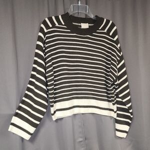 Chic Striped Black and White Women's Sweater